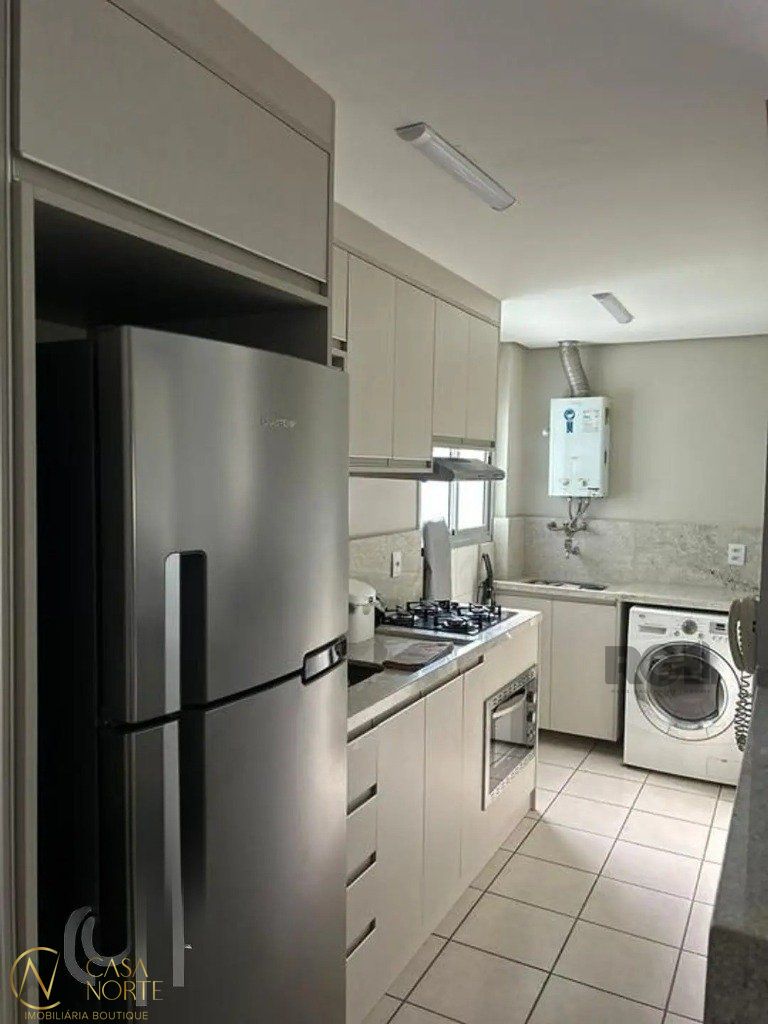 Apartamento à venda com 2 quartos, 67m², 1 suíte, 1 vaga, Rua São Mateus no bairro Bom Jesus em Porto Alegre