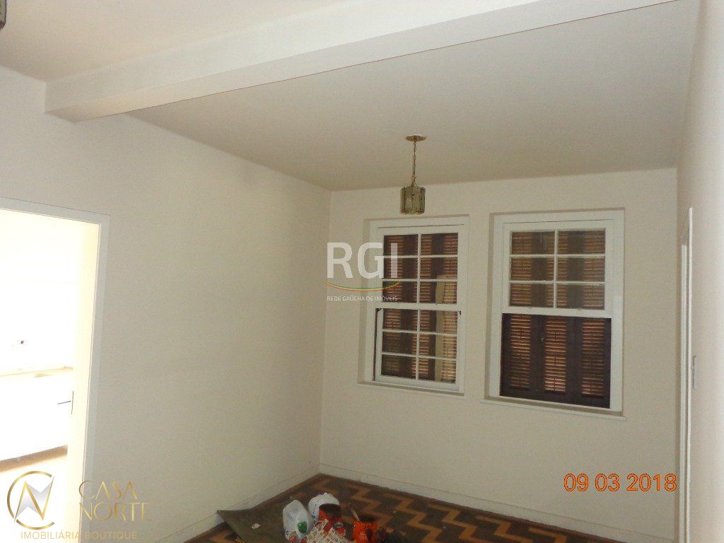Prédio Comercial à venda , 400m², Rua Professor Ivo Corseuil no bairro Petrópolis em Porto Alegre