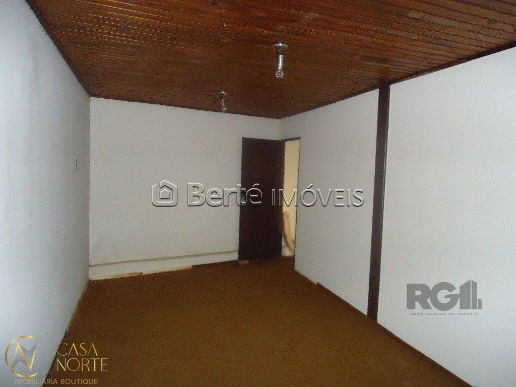 Terreno à venda  com 570m², Avenida Nonoai no bairro Nonoai em Porto Alegre