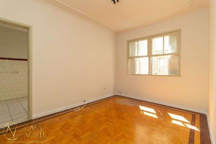 Apartamento à venda com 2 quartos, 69m², Rua General Caldwell no bairro Menino Deus em Porto Alegre
