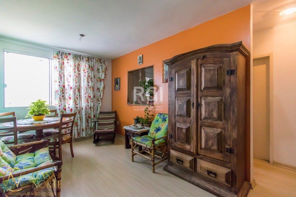 Apartamento à venda com 2 quartos, 64m², Avenida Icaraí no bairro Cristal em Porto Alegre