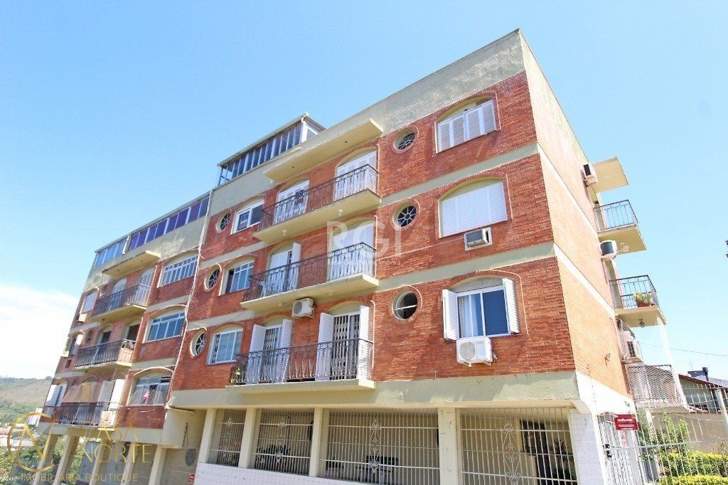 Apartamento à venda com 2 quartos, 71m², 1 vaga, Rua Antônio Divan no bairro Teresópolis em Porto Alegre