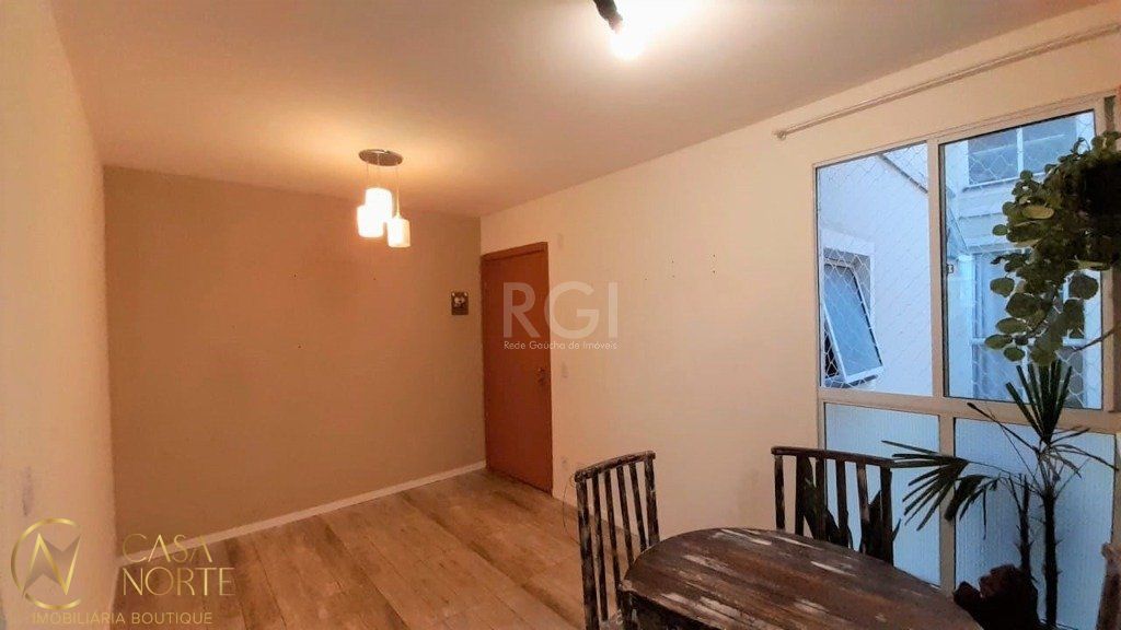 Apartamento à venda com 2 quartos, 39m², 1 vaga, Rua Atilio Supertti no bairro Vila Nova em Porto Alegre