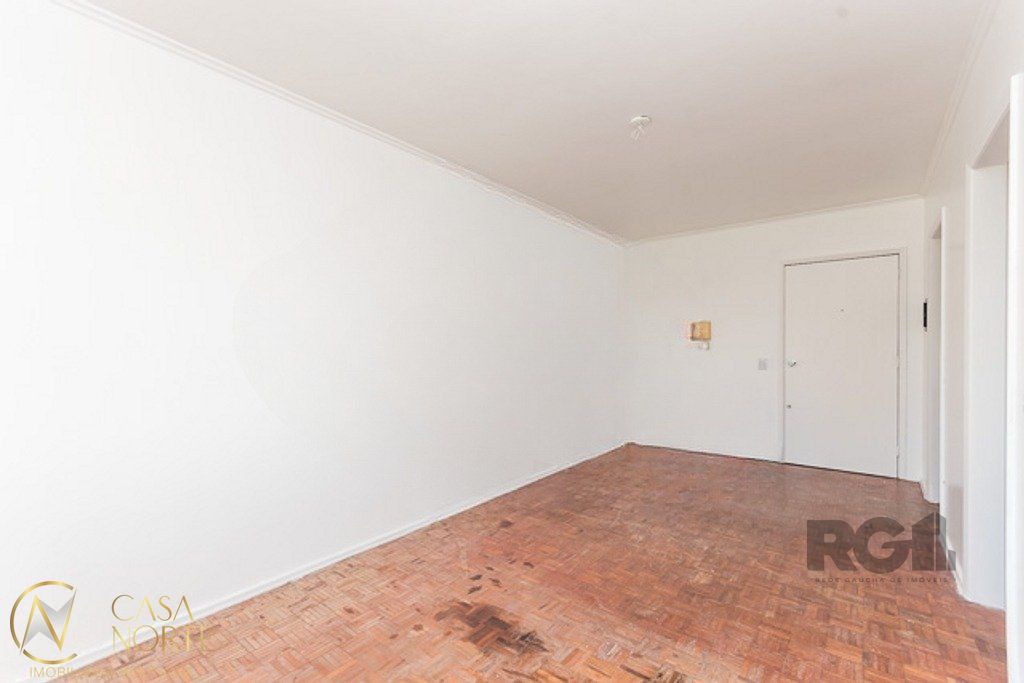 Apartamento à venda com 1 quarto, 44m², 1 vaga, Rua Washington Luiz no bairro Centro Histórico em Porto Alegre