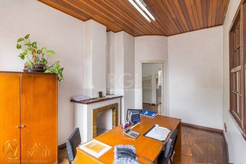 Prédio Comercial à venda com 3 quartos, 120m², 3 vagas, Avenida Bento Gonçalves no bairro Partenon em Porto Alegre
