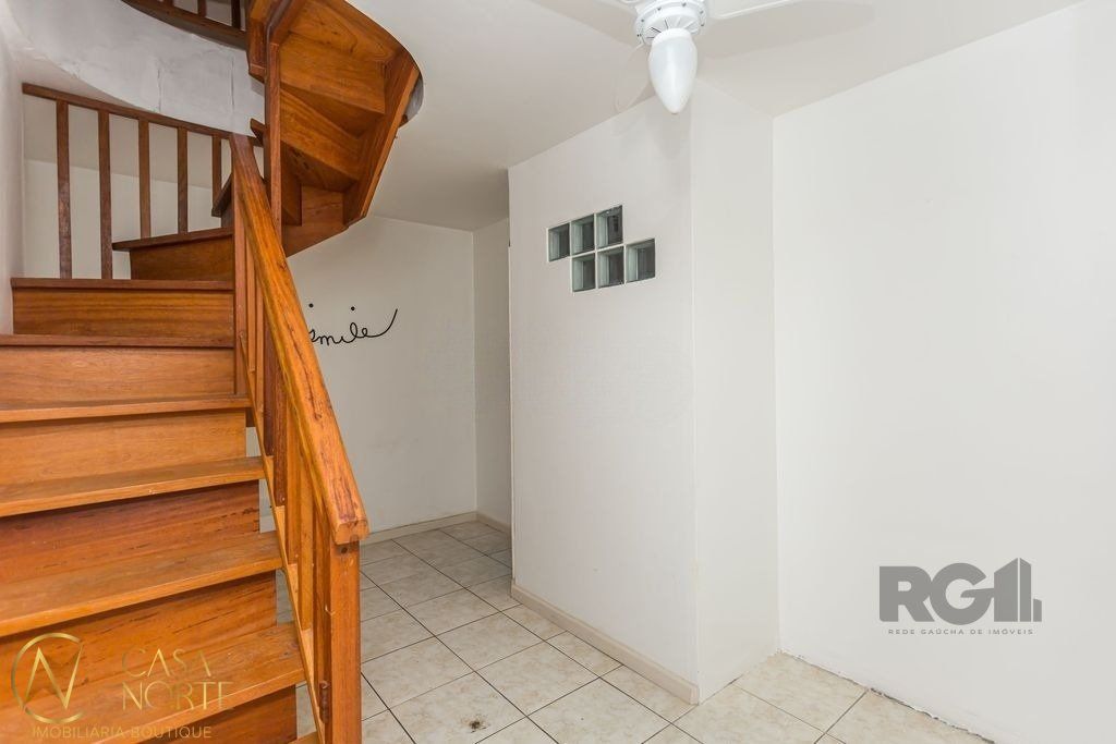 Cobertura à venda com 3 quartos, 150m², 1 suíte, Avenida da Azenha no bairro Azenha em Porto Alegre