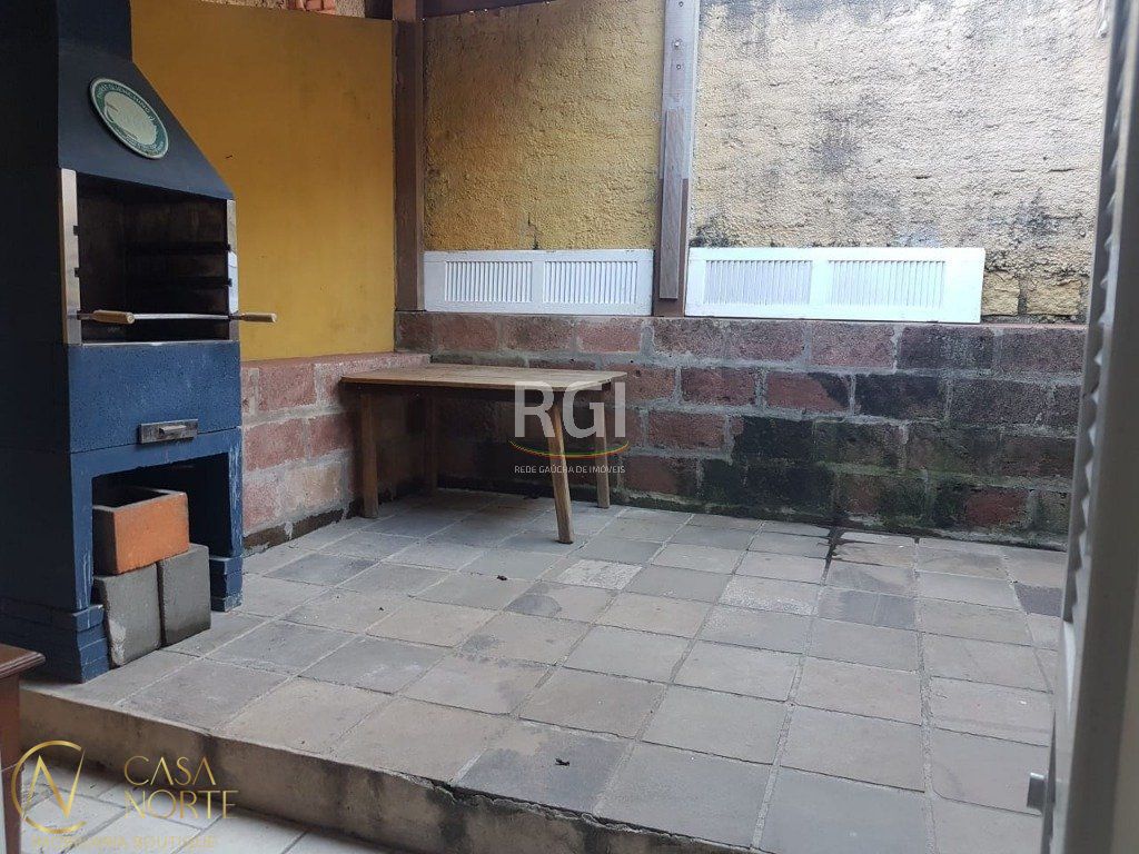 Apartamento à venda com 1 quarto, 42m², Rua Silverio Souto no bairro Teresópolis em Porto Alegre