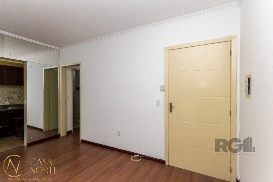 Apartamento à venda com 1 quarto, 38m², Rua General Salustiano no bairro Centro Histórico em Porto Alegre