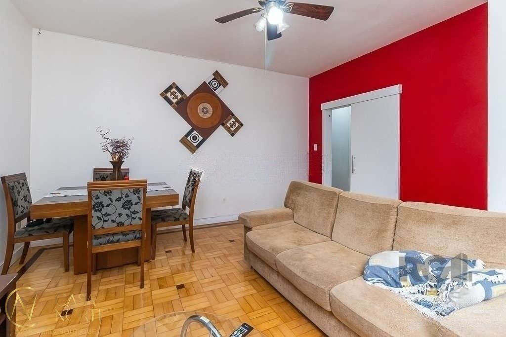 Apartamento à venda com 3 quartos, 105m², 1 vaga, Rua General Lima e Silva no bairro Centro Histórico em Porto Alegre