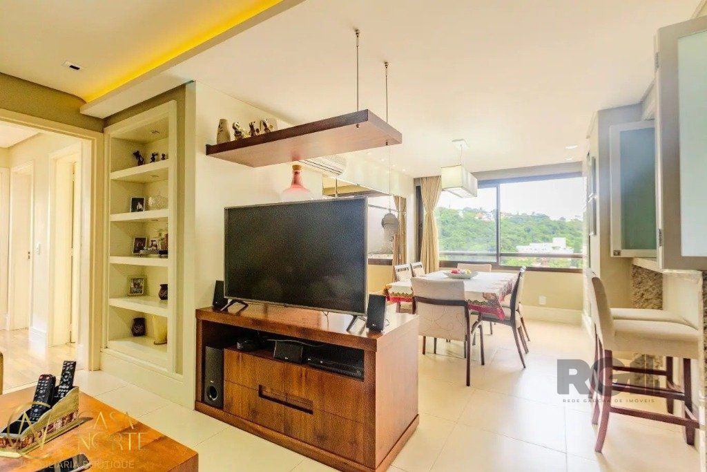 Apartamento à venda com 3 quartos, 86m², 1 suíte, 2 vagas, Avenida Padre Cacique no bairro Praia de Belas em Porto Alegre