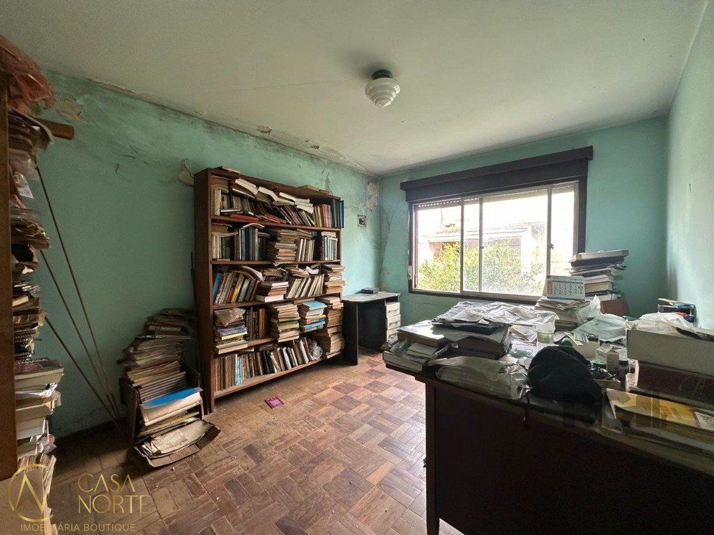 Casa à venda com 2 quartos, 120m², 1 vaga, Avenida São Paulo no bairro São Geraldo em Porto Alegre
