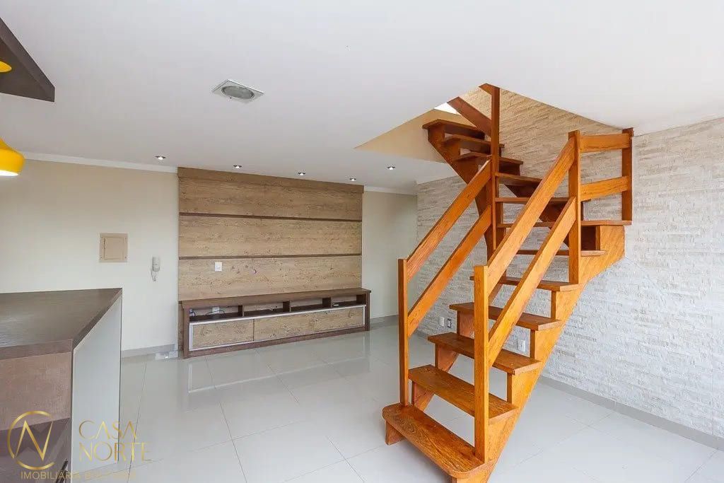 Cobertura à venda com 2 quartos, 124m², 1 vaga, Avenida Jacuí no bairro Cristal em Porto Alegre