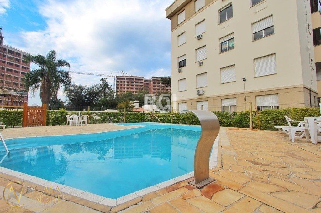 Apartamento à venda com 2 quartos, 56m², 1 vaga, Rua Coronel Aparício Borges no bairro Glória em Porto Alegre