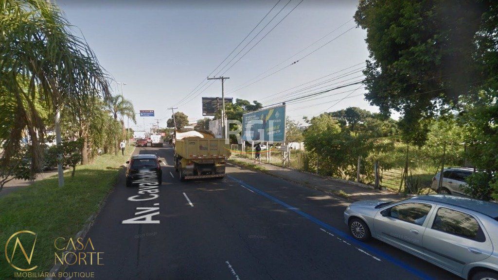 Terreno à venda , 3778m², Avenida da Cavalhada no bairro Cavalhada em Porto Alegre