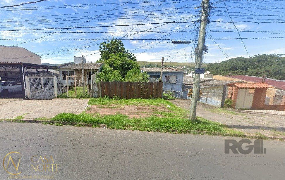 Terreno à venda  com 225m², Rua Octávio de Souza no bairro Teresópolis em Porto Alegre