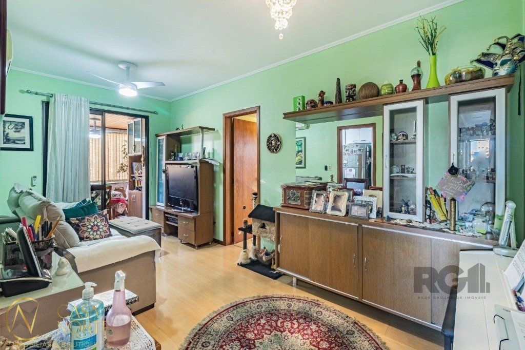 Apartamento à venda com 3 quartos, 94m², 1 suíte, 2 vagas, Travessa Bermudas no bairro Jardim Lindóia em Porto Alegre