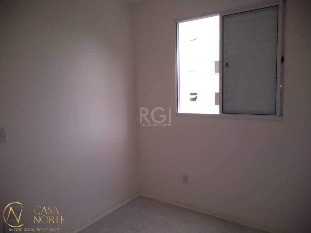 Apartamento à venda com 2 quartos, 45m², 1 vaga, Rua Atilio Supertti no bairro Vila Nova em Porto Alegre