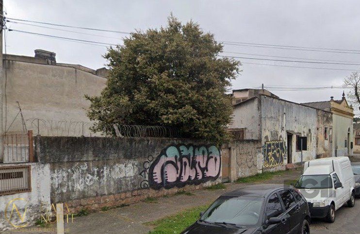 Terreno à venda  com 519m², Avenida Professor Oscar Pereira no bairro Glória em Porto Alegre