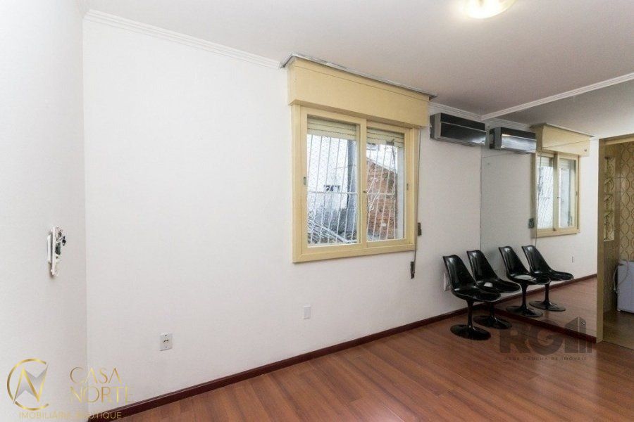 Apartamento à venda com 1 quarto, 38m², Rua General Salustiano no bairro Centro Histórico em Porto Alegre