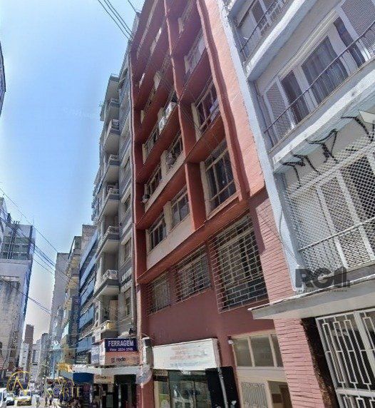 Apartamento à venda com 1 quarto, 32m², Rua Marechal Floriano Peixoto no bairro Centro Histórico em Porto Alegre