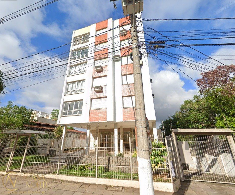 Apartamento à venda com 3 quartos, 120m², 1 vaga, Avenida Carlos Gomes no bairro Petrópolis em Porto Alegre