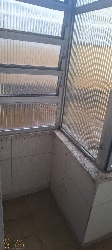 Apartamento à venda com 1 quarto, 52m², 1 suíte, Rua Barão do Amazonas no bairro Partenon em Porto Alegre