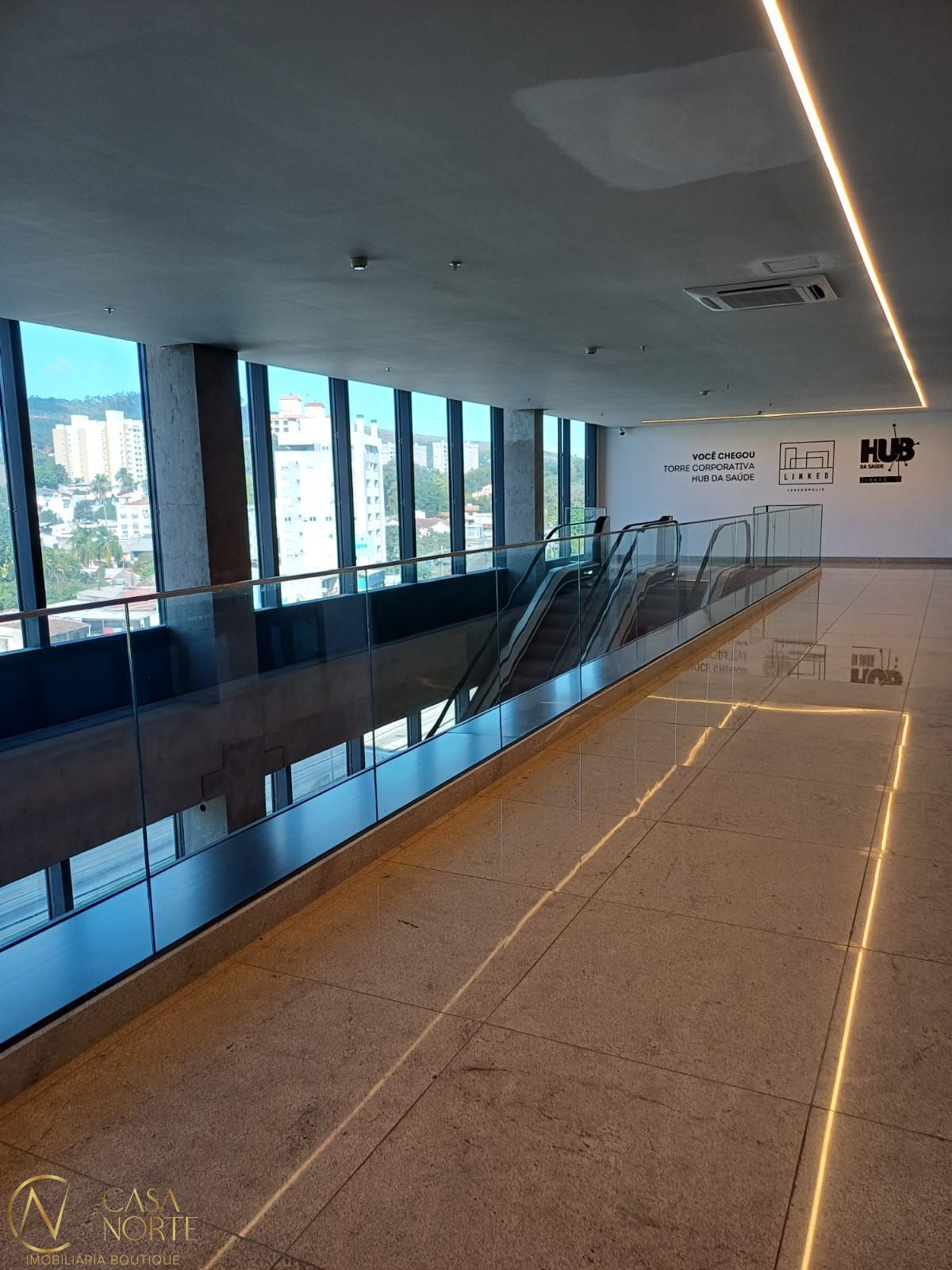 Sala Comercial à venda com 1 quarto, 48m², 1 vaga, Avenida Aparício Borges no bairro Teresópolis em Porto Alegre