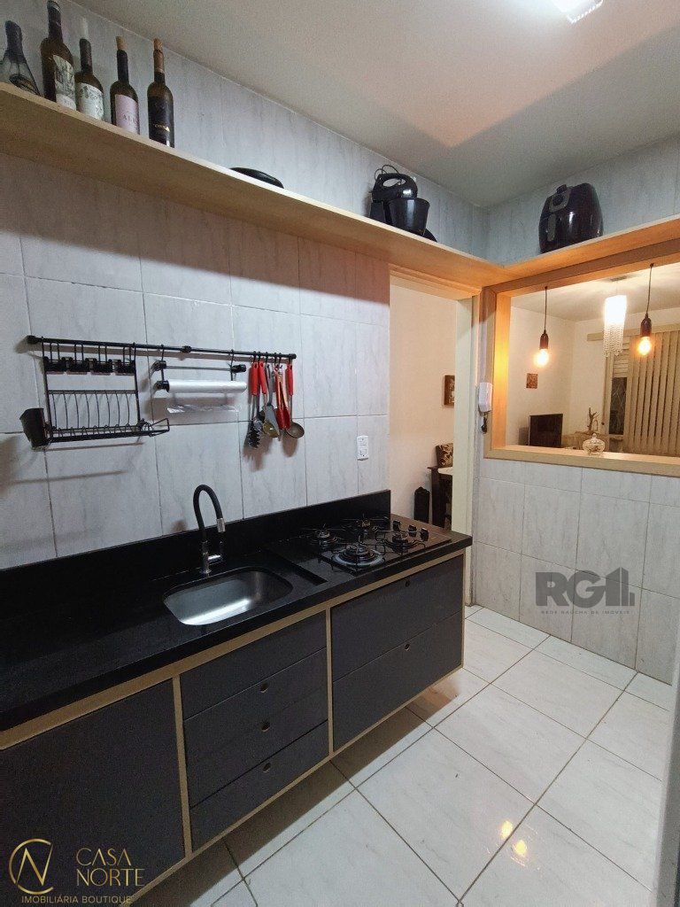 Apartamento à venda com 1 quarto, 39m², Avenida Arnaldo Bohrer no bairro Teresópolis em Porto Alegre