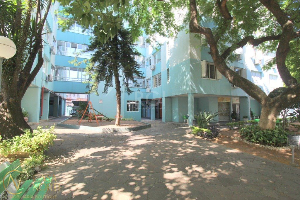 Loja à venda , 43m², Rua Doutor Campos Velho no bairro Cristal em Porto Alegre