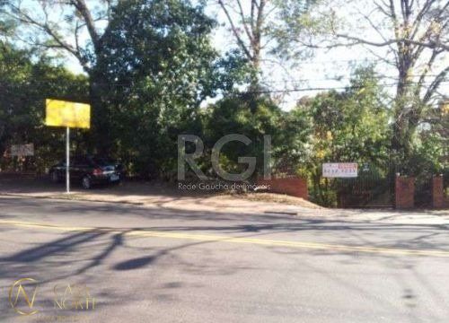 Casa à venda com 5 quartos, 450m², 1 suíte, Avenida Professor Oscar Pereira no bairro Glória em Porto Alegre