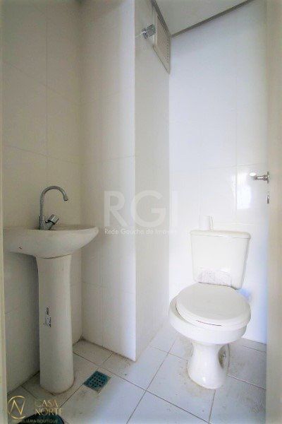 Sala Comercial à venda , 29m², Rua Washington Luiz no bairro Centro Histórico em Porto Alegre