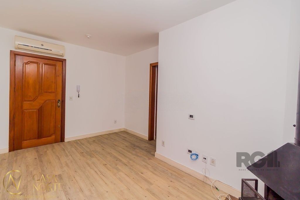 Apartamento à venda com 2 quartos, 62m², 1 suíte, 1 vaga, Rua Doutor Pereira Neto no bairro Tristeza em Porto Alegre