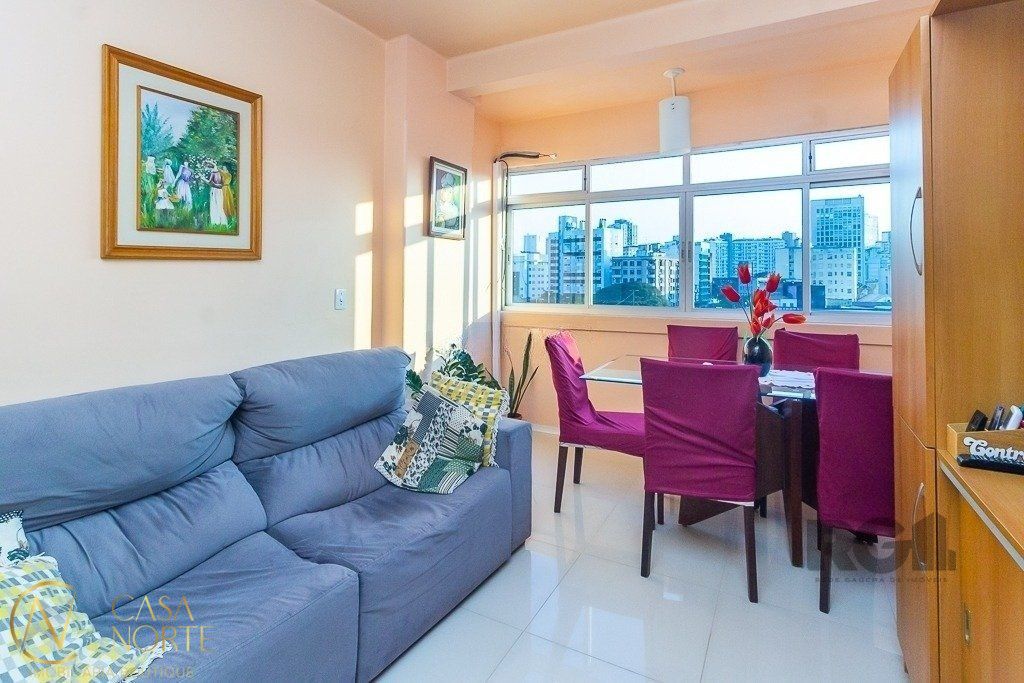 Apartamento à venda com 2 quartos, 68m², Rua Ernesto Alves no bairro Floresta em Porto Alegre