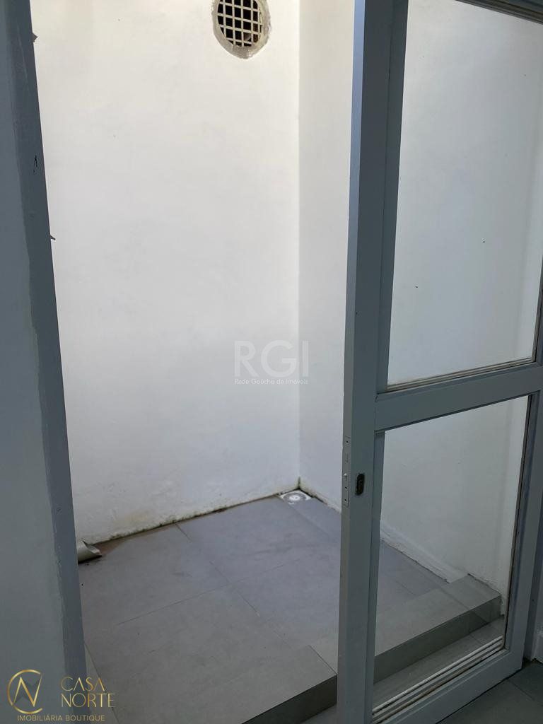 Apartamento à venda com 1 quarto, 41m², 1 suíte, Avenida Coronel Lucas de Oliveira no bairro Petrópolis em Porto Alegre