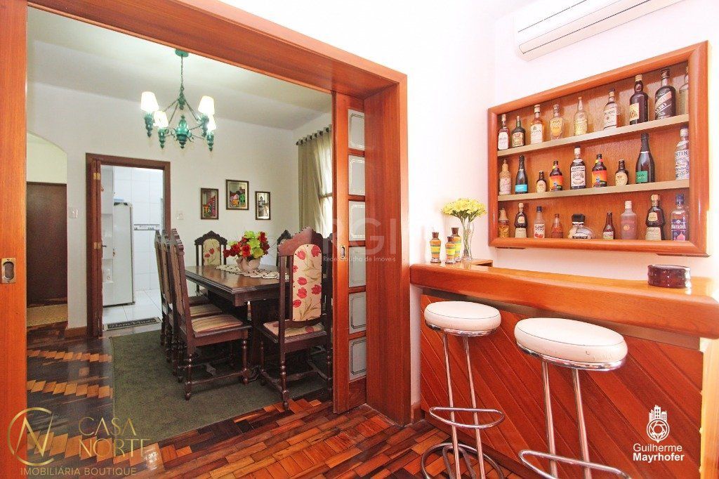 Apartamento à venda com 3 quartos, 134m², Rua Fernandes Vieira no bairro Bom Fim em Porto Alegre