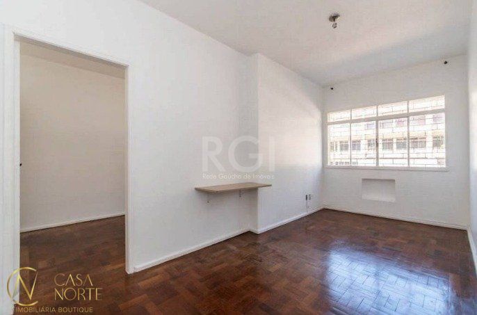 Apartamento à venda com 1 quarto, 40m², 1 suíte, Rua General Lima e Silva no bairro Centro Histórico em Porto Alegre