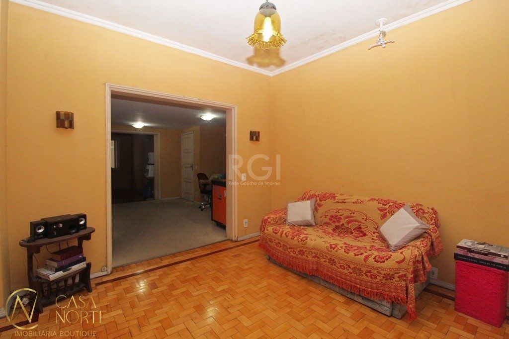 Apartamento à venda com 3 quartos, 139m², Rua Ramiro Barcelos no bairro Independência em Porto Alegre