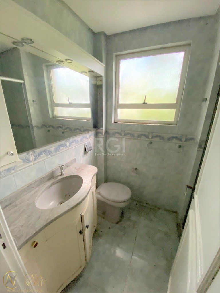 Cobertura à venda com 2 quartos, 115m², 1 suíte, 1 vaga, Avenida Teresópolis no bairro Teresópolis em Porto Alegre