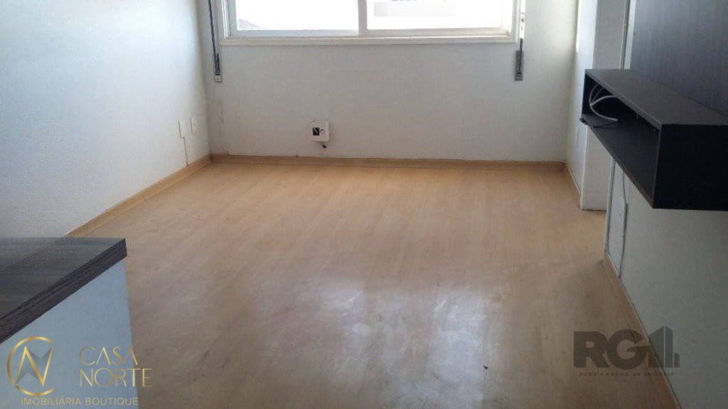 Apartamento à venda com 1 quarto, 54m², 1 vaga, Rua Doutor Eduardo Chartier no bairro Passo da Areia em Porto Alegre