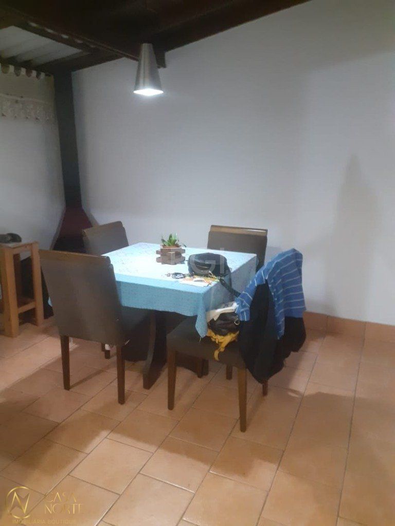 Casa de Condomínio à venda com 3 quartos, 89m², 1 vaga, Rua Landel de Moura no bairro Tristeza em Porto Alegre