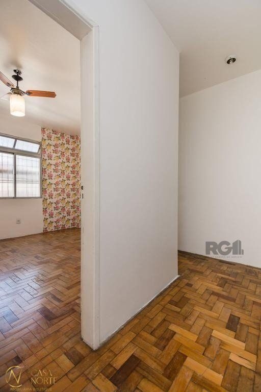 Casa à venda com 4 quartos, 132m², Rua Espirito Santo no bairro Centro Histórico em Porto Alegre