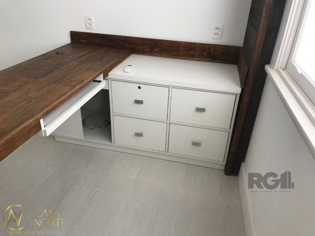 Sala Comercial à venda , 48m², Rua dos Andradas no bairro Centro Histórico em Porto Alegre
