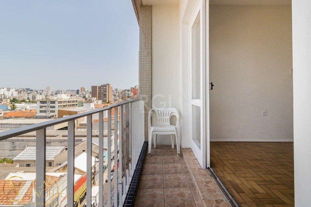 Apartamento à venda com 3 quartos, 91m², Avenida Presidente Franklin Roosevelt no bairro Navegantes em Porto Alegre