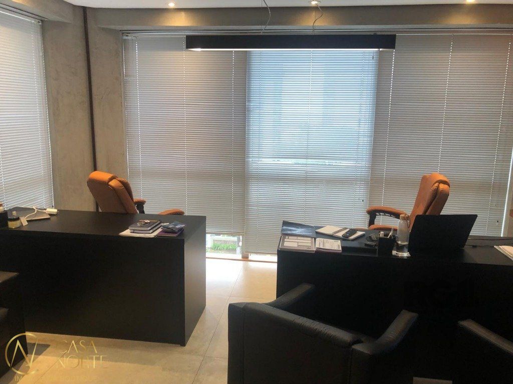 Sala Comercial à venda , 215m², Rua Dom Pedro II no bairro São João em Porto Alegre