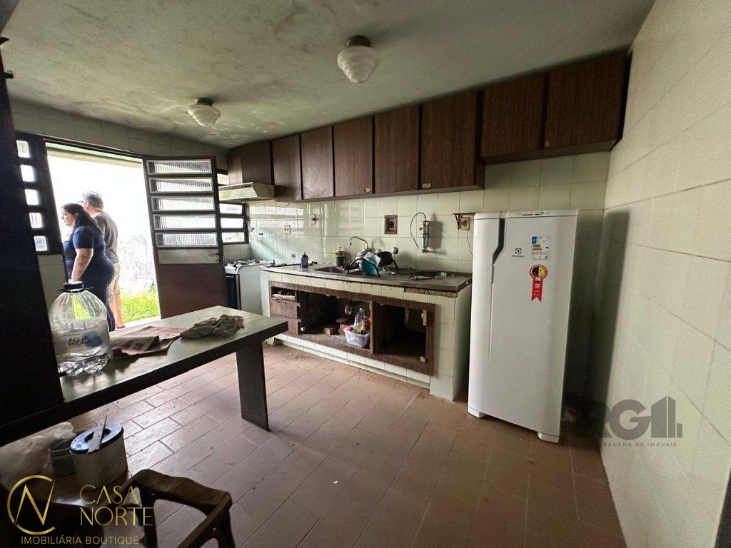 Casa à venda com 2 quartos, 120m², 1 vaga, Avenida São Paulo no bairro São Geraldo em Porto Alegre