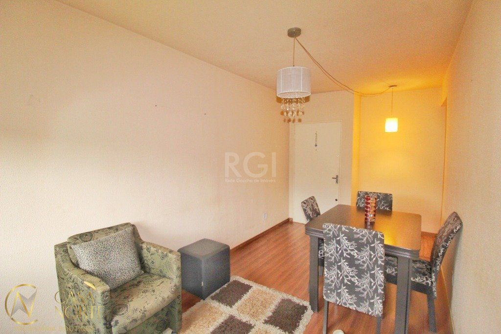 Apartamento à venda com 2 quartos, 56m², Rua Doutor Otavio Santos no bairro Jardim Sabará em Porto Alegre