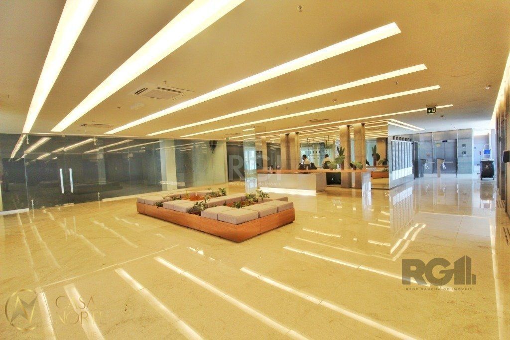Sala Comercial à venda , 38m², Rua Coronel Aparício Borges no bairro Glória em Porto Alegre