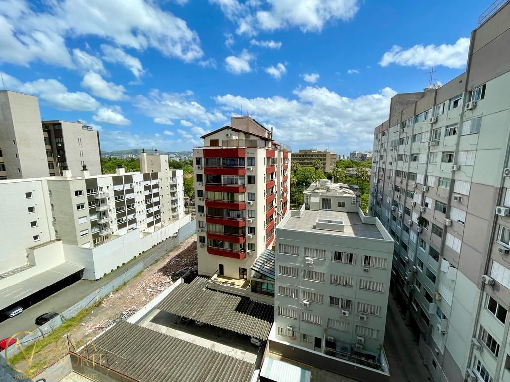 Apartamento à venda com 2 quartos, 78m², Avenida Osvaldo Aranha no bairro Bom Fim em Porto Alegre