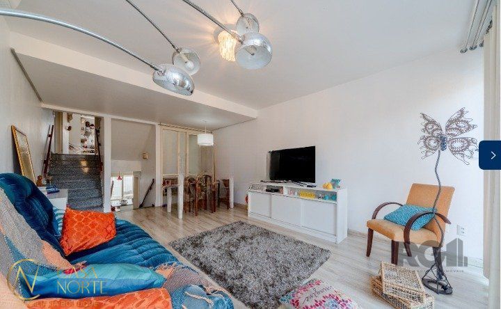 Casa de Condomínio à venda com 3 quartos, 152m², 1 suíte, 2 vagas, Rua Padre João Batista Reus no bairro Camaquã em Porto Alegre