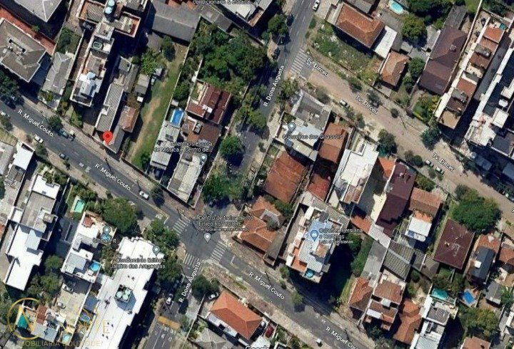 Terreno à venda  com 957m², Rua Miguel Couto no bairro Menino Deus em Porto Alegre